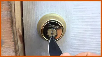 Novi MI Locksmith Store Novi, MI 248-781-0103 - 7-broken-key-extraction